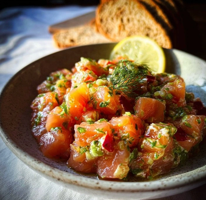 Salmon Tartare